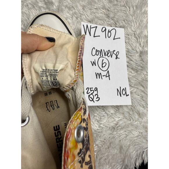 Rare Converse Sneakers Women's 6 Men's 4 AOP Granny's Donut Print High Tops - Picture 4 of 7
